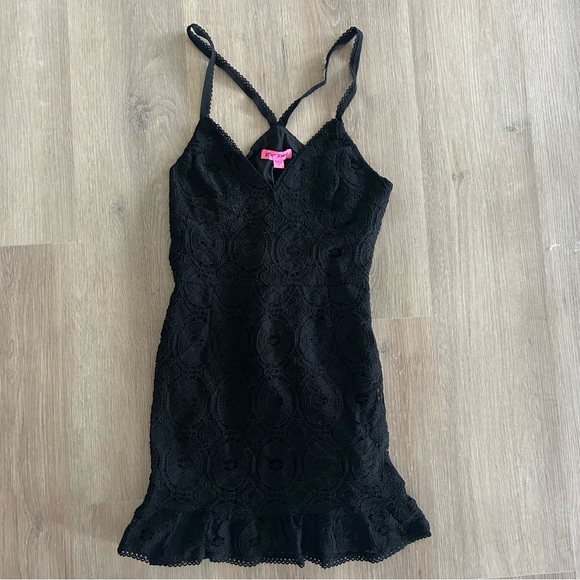 Betsey Johnson Dresses & Skirts - Betsey Johnson Womens Lace Short Fit & Flare Mini Dress